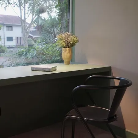 Oporto Coliving Circunvalação 13250 3* Senhora da Hora