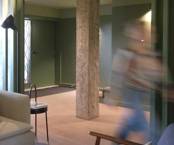 Oporto Coliving Circunvalacao 13250 3*