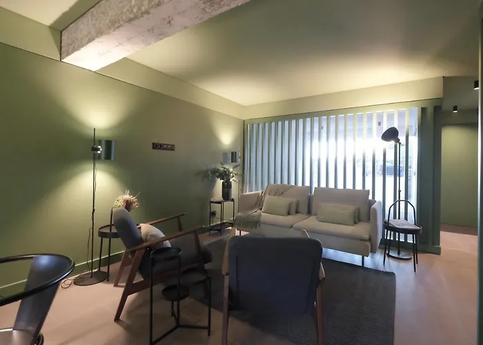 Gasthof Oporto Coliving Circunvalacao 13250 3*